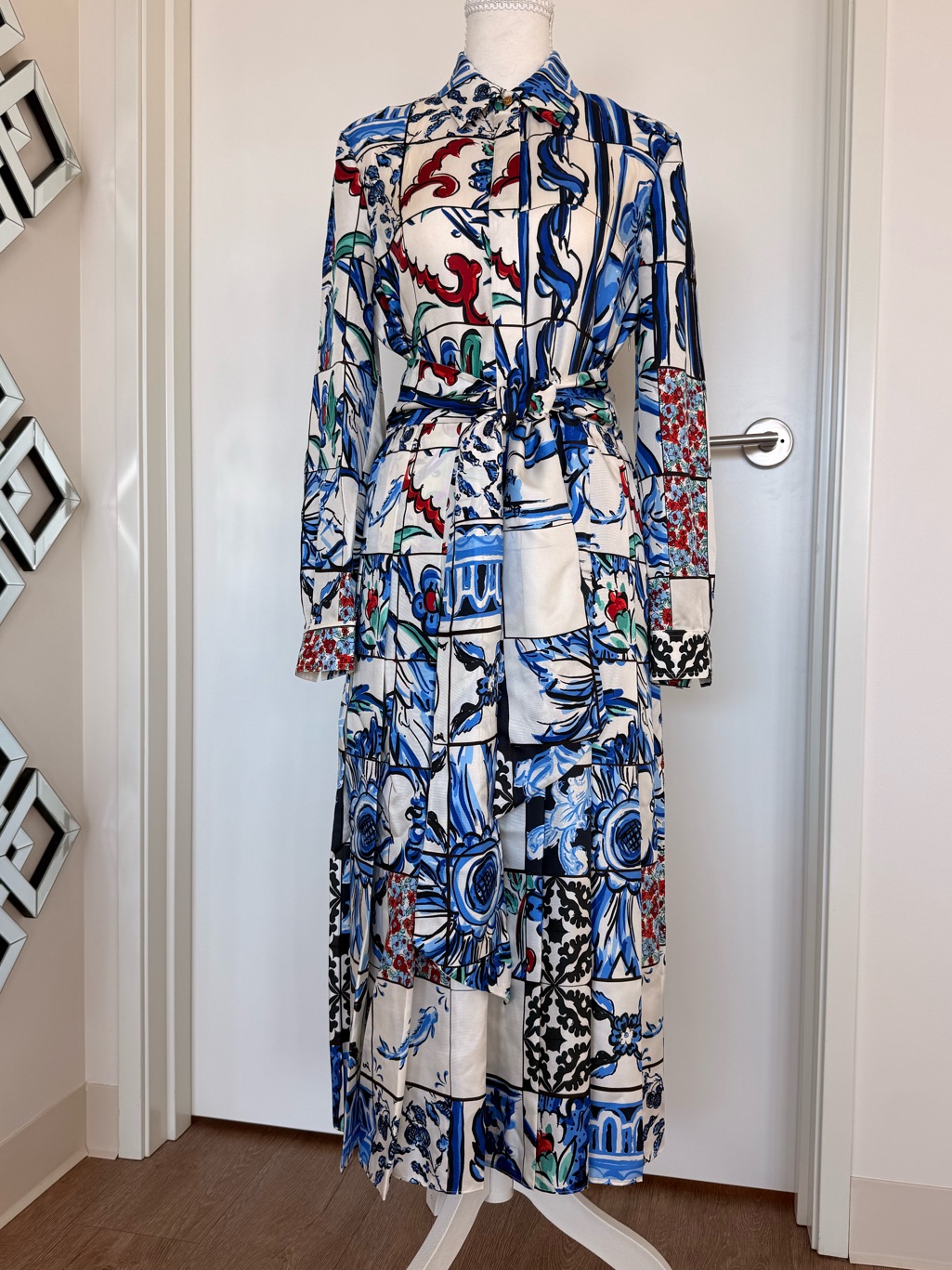 Tory Burch 100% Silk Blue & White Printed Long-Sleeve Tie-Waist Maxi Dress